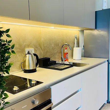 Waterfront - Na Vodi - Bg011 *