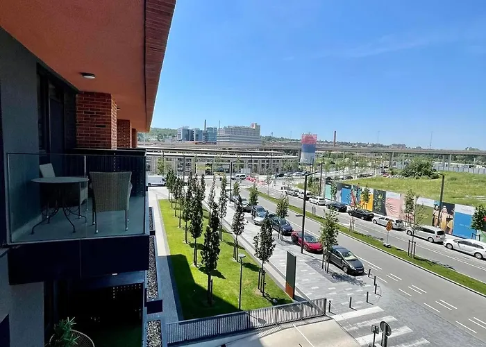 Waterfront - Na Vodi - Bg011